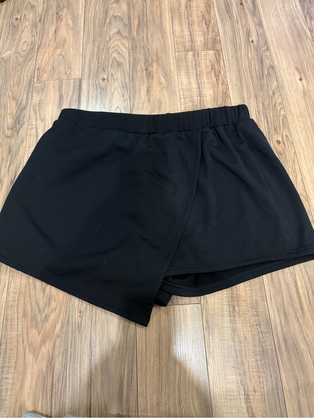 Women’s Black Athletic Skort Shorts